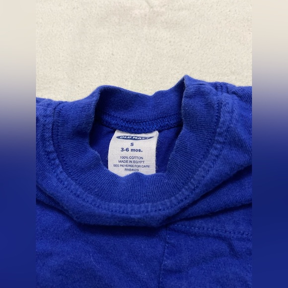 Y2K Baby Old Navy Pocket TShirt Onesie - Picture 3 of 5